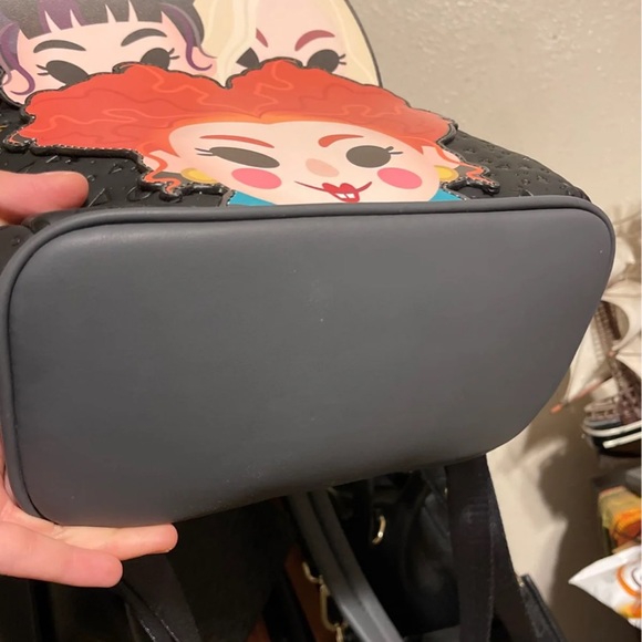Disney Loungefly Hocus Pocus Backpack and Wallet - Picture 5 of 9